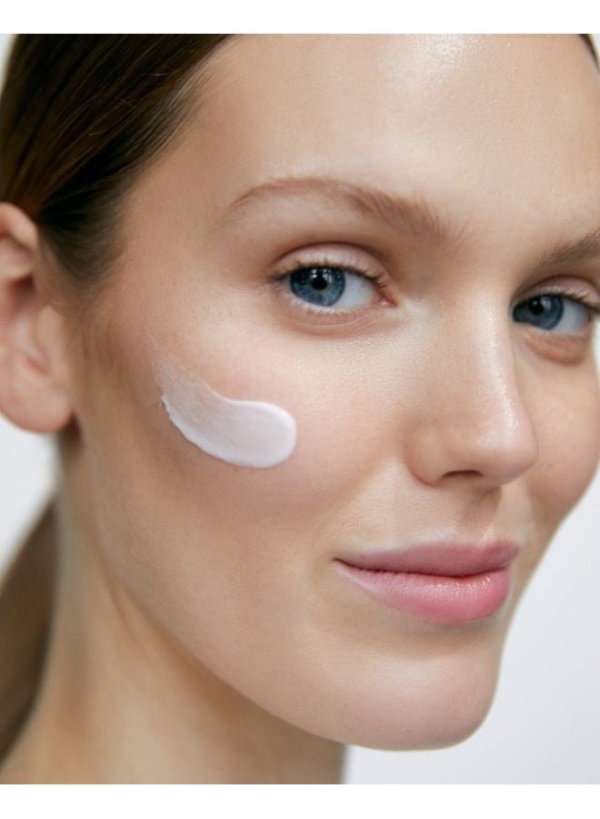 نيفيا Naturally Good Soin de Jour Éclat Aloe Vera 50 مل - Image 3